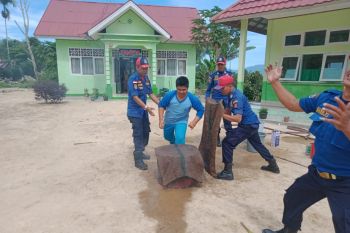 Satpol PP Damkar Agam gelar simulasi memadamkan api bagi siswa SLB