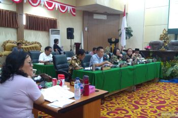 DPRD desak pemerintah Manado akomodir THL lama