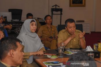 Pemprov NTB melirik potensi Lamtoro untuk industri pakan ternak