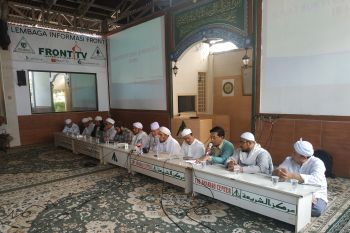 FPI  minta pemerintah kiriman surat klarifikasi ke otoritas Arab Saudi