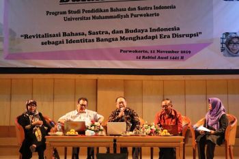 Prodi PBSI UMP gelar seminar nasional "Revitalisasi Bahasa dan Sastra di Era Distrupsi"