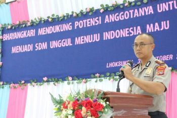Bhayangkari diharapkan dapat memberikan kontribusi positif