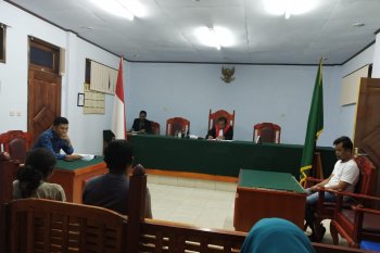 Penyelundup 134 karton minuman ke pegunungan Papua divonis denda Rp30 juta