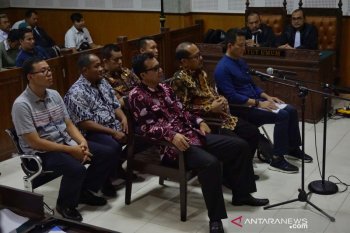 Kakanwil Kemenkumham NTB berikan kesaksian sidang suap imigrasi
