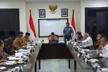 Wapres Ma'ruf Amin pimpin rapat rekonstruksi Palu dan Lombok