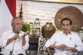 Pengamat menilai Joko Widodo berhasil bangun infrastruktur