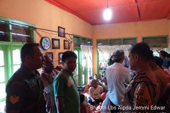 Curiga tak mendengar azan, garin mushala di Agam ditemukan tewas tergantung