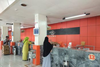 E-mail Tak Pengaruhi Masyarakat Mengirimkan Surat ke Kantor Pos