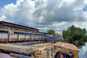 Pemkot memberi kesempatan kontraktor Pasar ACC kejar keterlambatan