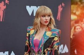 Taylor Swift mengaku dilarang bawakan lagu 'medley' dalam AMA 2019