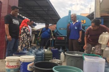 Kedalaman sumur bor di Kota Kediri rendah hambat air keluar