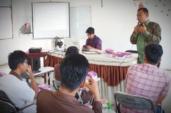 Bisnis 'The Maestro' disambut antusias mahasiswa di Kotim
