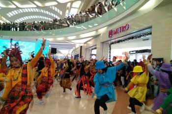 800 peserta di Makassar meriahkan Indonesia Menari 2019