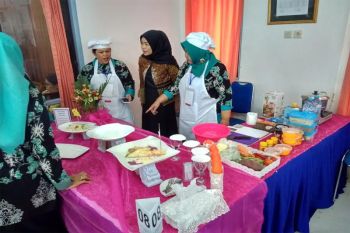 Barut ikuti lomba masak serba ikan tingkat Kalteng
