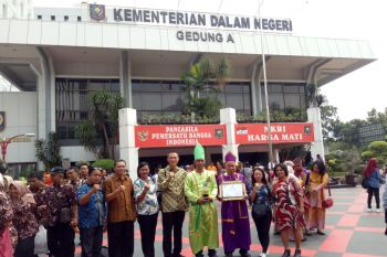 Sangihe terima penghargaan Kabupaten Sehat 2019