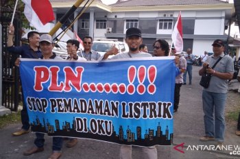Listrik PLN di Baturaja selama bulan puasa ini hampir tiap hari mati,  alasan selalu klasik