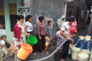 Masih ada kekeringan, BPBD Banjarnegara intensifkan penyaluran air bersih