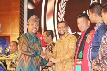 Tepian Bandar Sungai Jantan Siak juara III kategori destinasi baru terpopuler API Award