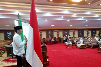 Sandiaga Uno beri kuliah umum tentang bank Infaq di Universitas Baiturahmah Padang