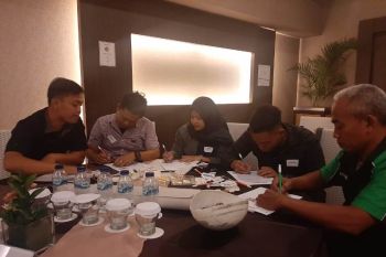 BCA gelar pelatihan refreshment standar layanan bagi pemandu wisata