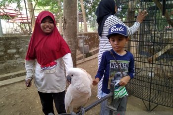 Wisata kebun flora dan fauna  alternatif berakhir pekan di Gowa