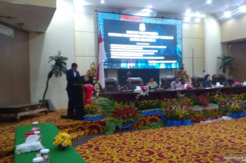 DPRD-pemkot Manado  tetapkan APBD 2020