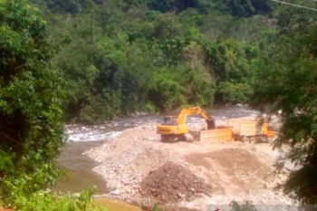 KPHP Pesisir Selatan tinjau lokasi dugaan penyalahgunaan izin PT Dempo di Pelangai