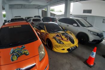 Kejagung sita kendaraan mewah bandar narkoba Pekanbaru