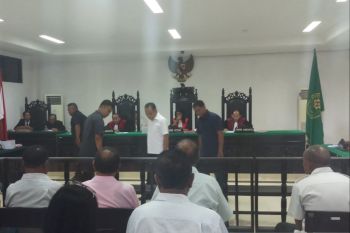 Mantan Gubernur NTT bantah terima uang proyek NTT Fair