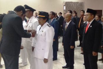 Bupati Biak Numfor: Pejabat struktural harus berkinerja bagus layani masyarakat