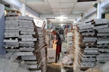 KPU Sleman lelang kotak suara dan logistik Pemilu 2019