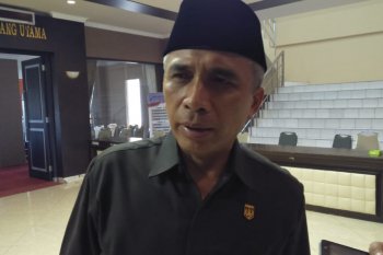 DPRD mendorong Pemkot Mataram benahi potensi PAD