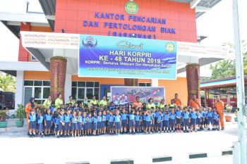 SAR Biak bekali siswa TK pengetahuan tentang peralatan penyelamatan