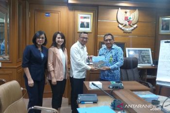 Laikun pertanyakan pembuatan hutan lindung di Bunaken di KLH -RI