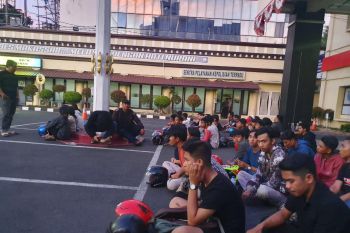 Polrestabes Makassar amankan 121 sepeda motor  saat patroli skala besar