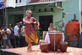 Komunitas Banyu Bening menggelar "Kenduri Banyu Udan" di Sleman