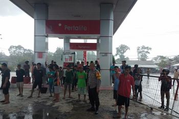 SPBU Kace terbakar (Video)