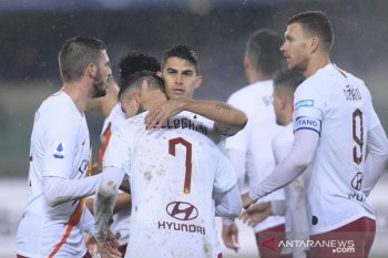 Roma masuk empat besar klasemen  setelah taklukkan Verona