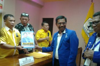Ketua PAN Sulut mendaftar Cawagub di Partai Golkar dan Nasdem