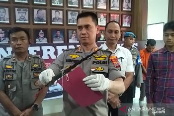 Sempat kelabui polisi berpura-pura jadi gelandangan, ponakan pembunuh paman diringkus