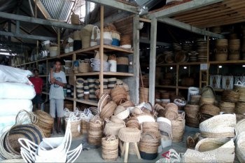 Perajin Kulon Progo ekspor produk serat alam ke AS