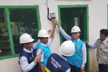 Desa Deppana Kabupaten Soppeng resmi dialiri listrik PLN