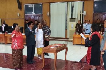 Milka Rumaropen perempuan pertama Papua jadi Ketua DPRD Biak