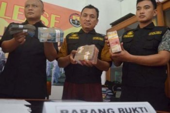 Kejaksaan eksekusi oknum PNS Kemenag Madiun terpidana korupsi