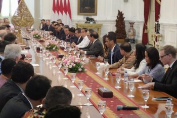 Presiden Jokowi terima delegasi Dewan Bisnis AS-ASEAN di Istana Merdeka