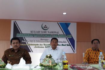 Sekjen Kemenag hadiri wisuda ketiga IAIN Palu pascabencana