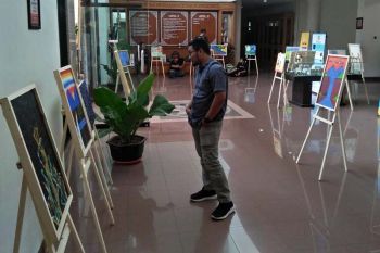 Puluhan lukisan karya anak berkebutuhan khusus dipamerkan di UMP