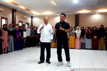 Stafsus Presiden Jokowi imbau mahasiswa Aceh perangi korupsi