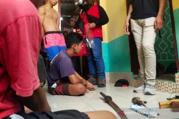 Polresta Mataram menggerebek rumah pengedar sabu-sabu