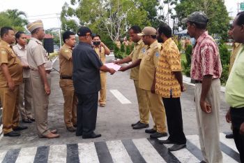 BPN bagikan sertifikat tanah gratis kepada warga Biak Numfor
